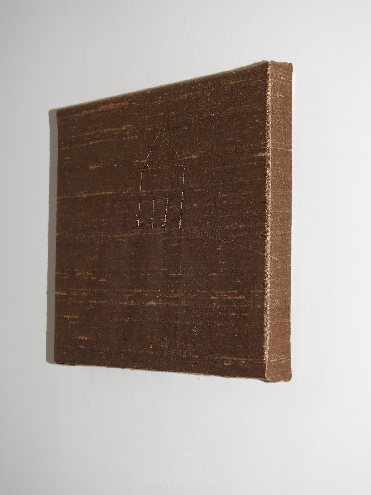 Silk Canvas, Maison