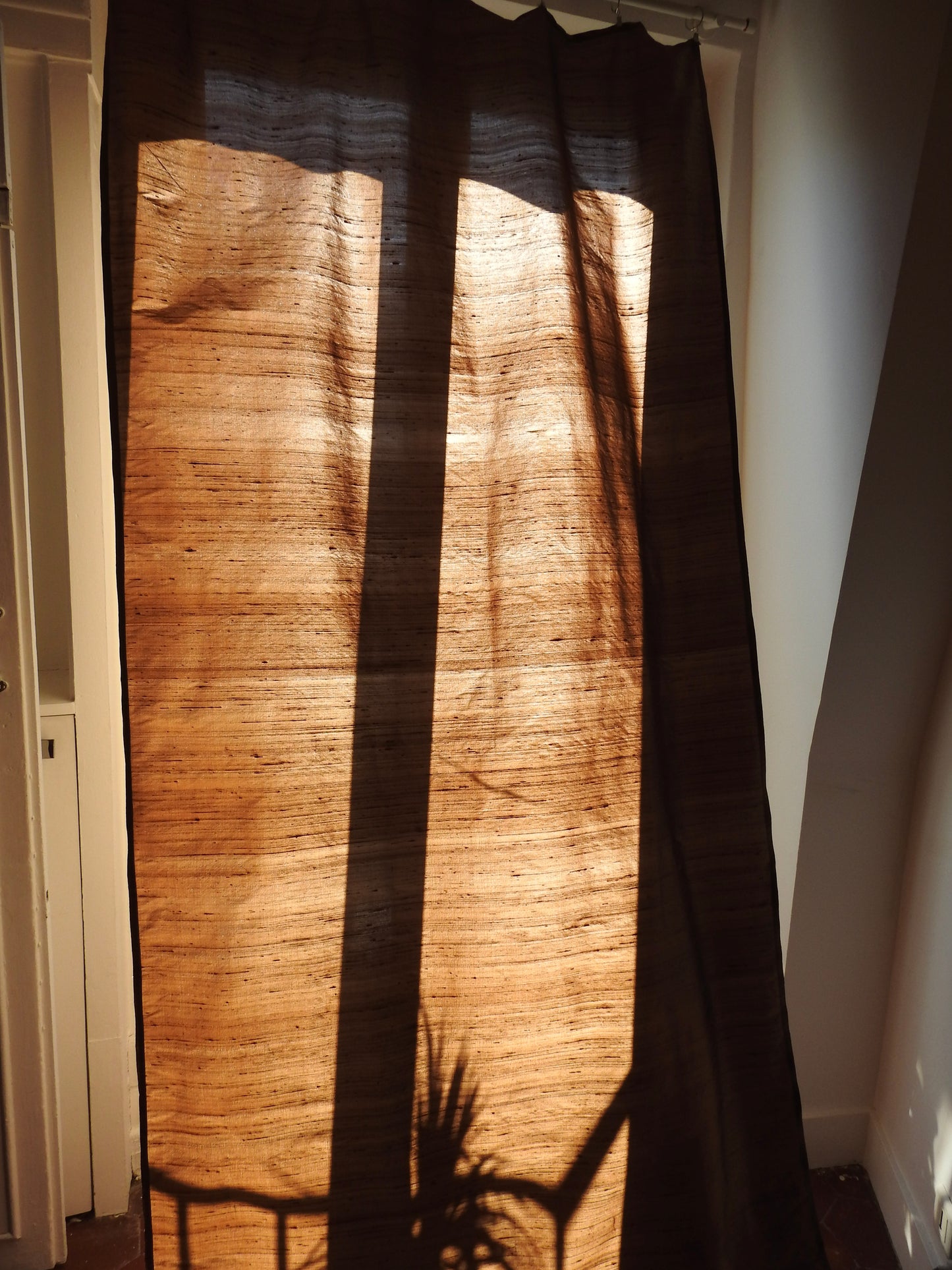 "Curtain" Natural Brown, Silk