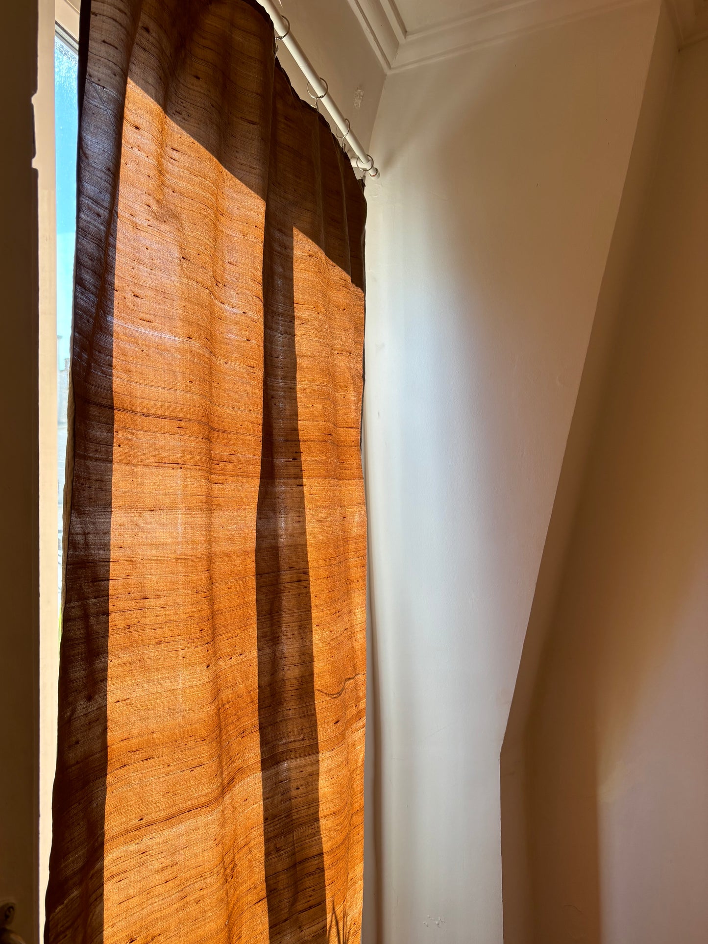 "Curtain" Natural Brown, Silk