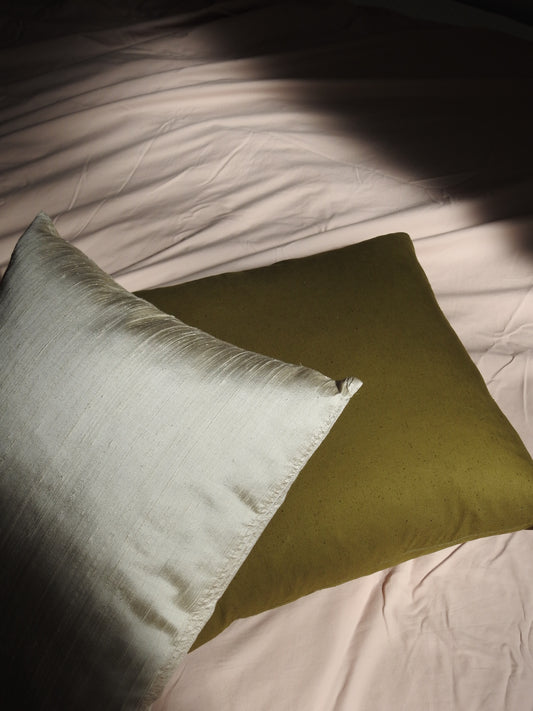 "Pillow" Ivory, Silk
