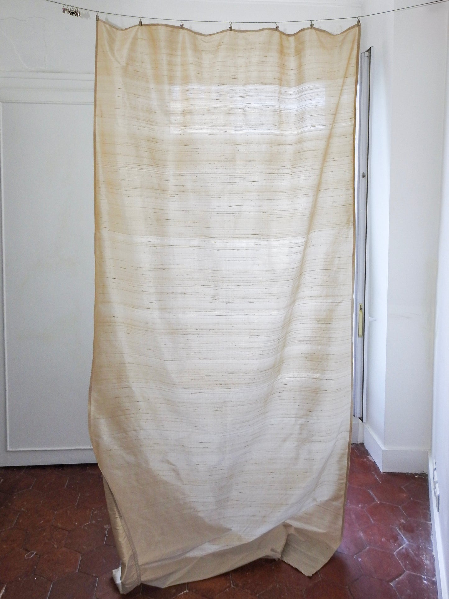 "Curtain" Ivory, Silk