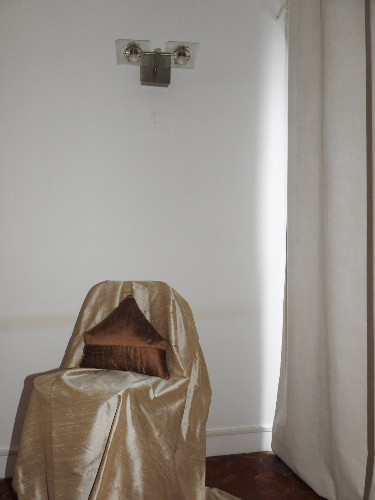 "Maison" Pillow, Silk