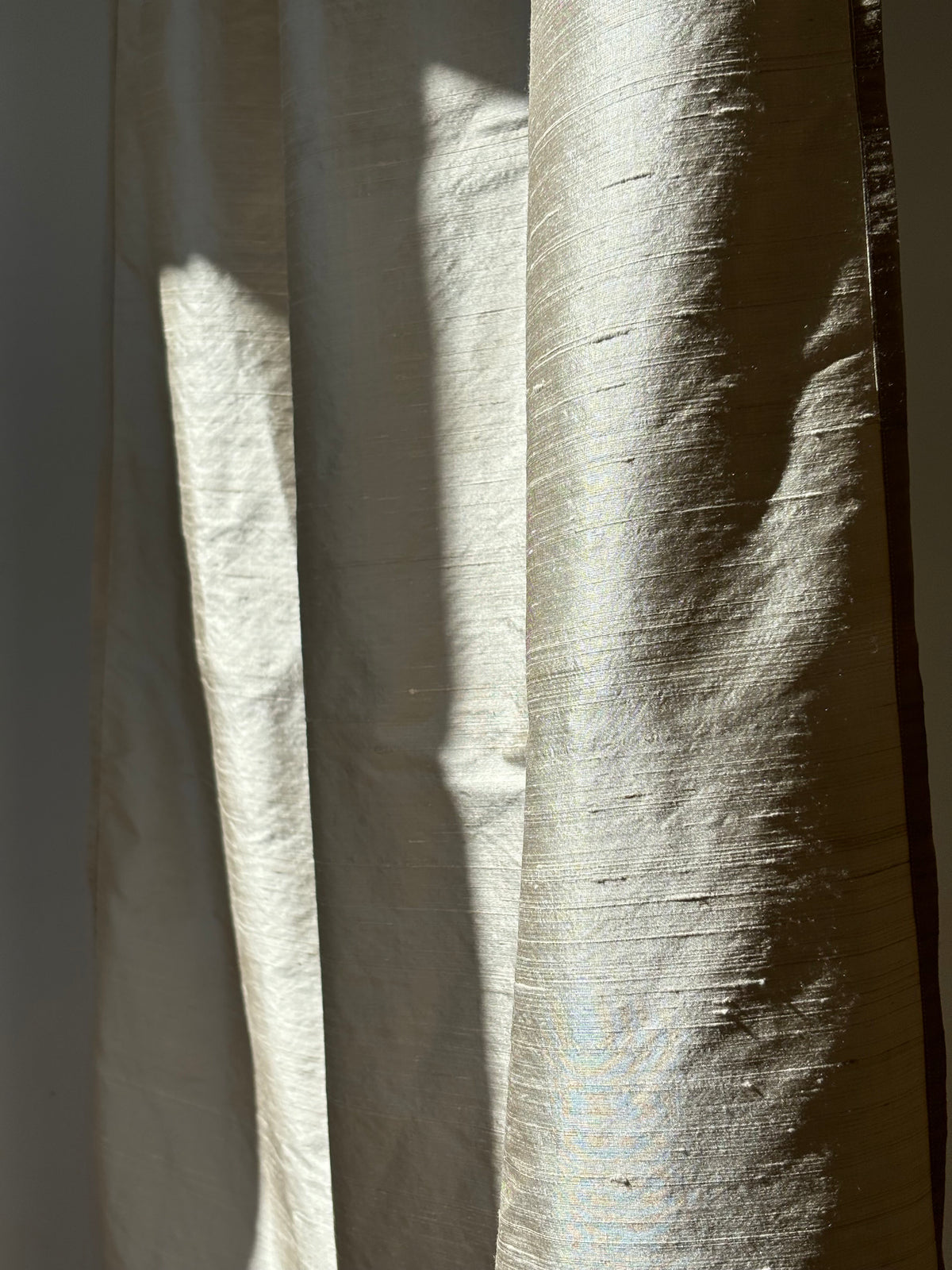 "Curtain" Ivory, Silk